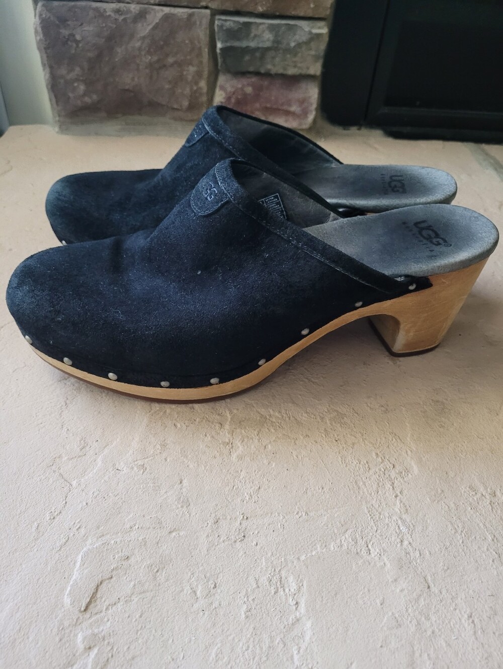 UGG Abbie Black Suede Platform Clogs USA Size 9